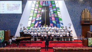 院牧獻詩：雲彩